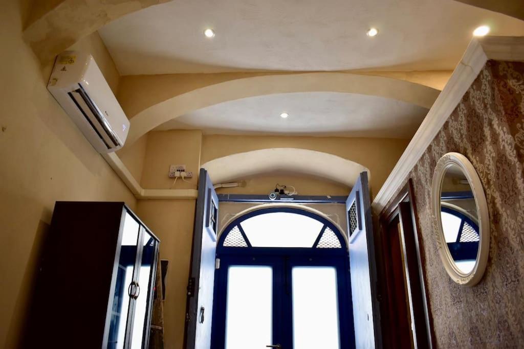 City Centre Pied-A-Terre Near Food Market And Walking Distance To Bus Terminus Valeta Exterior foto